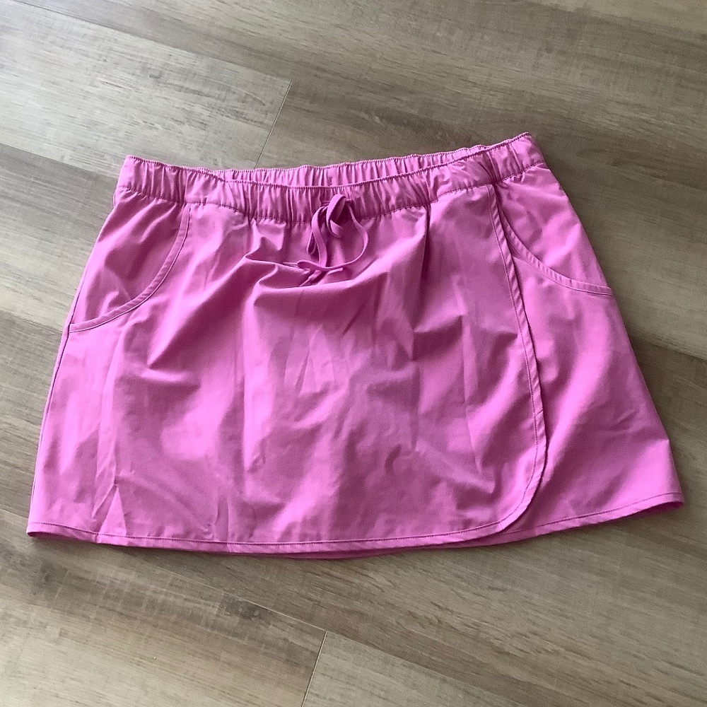 Reel Legends pink skort large
